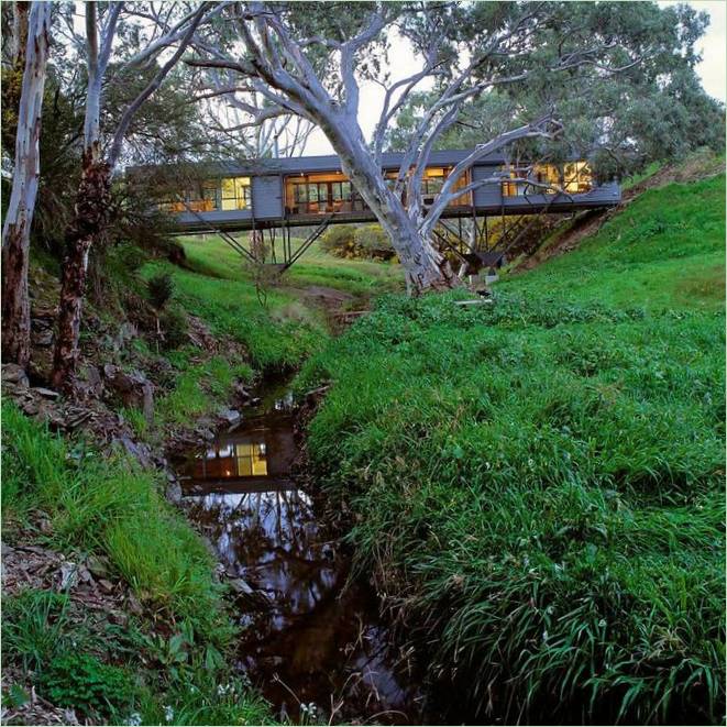 Exteriér domu Bridge House
