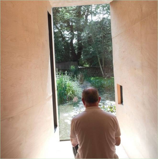 Moderní meditační chata Forest Pond House