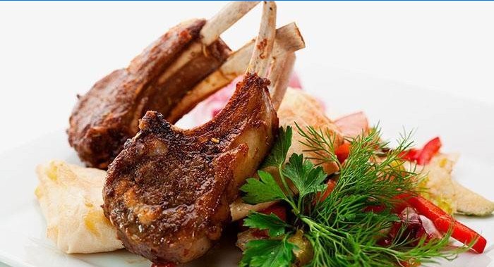 Recept na jehněčí žebra s bylinkami