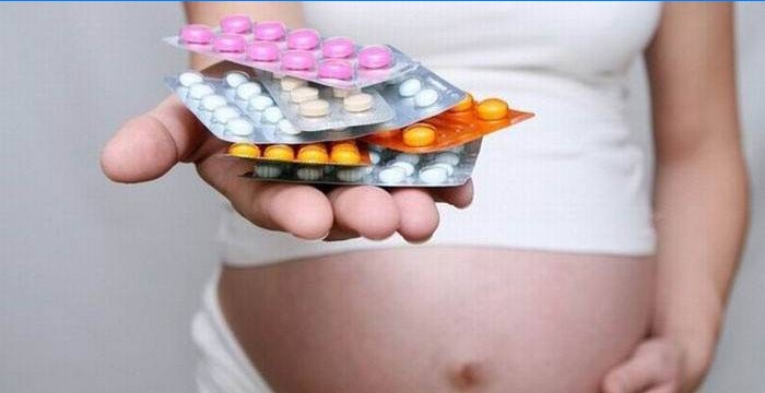 Těhotné ženy by neměly užívat léky na hubnutí