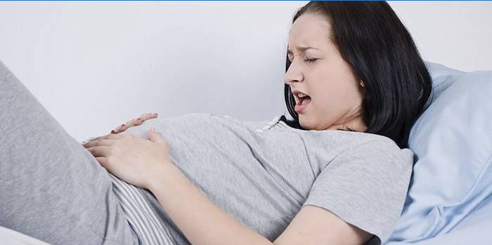 Bolest břicha ve 25 týdnech těhotenství