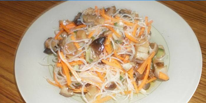 Houbový salát Shiitaki a funchose