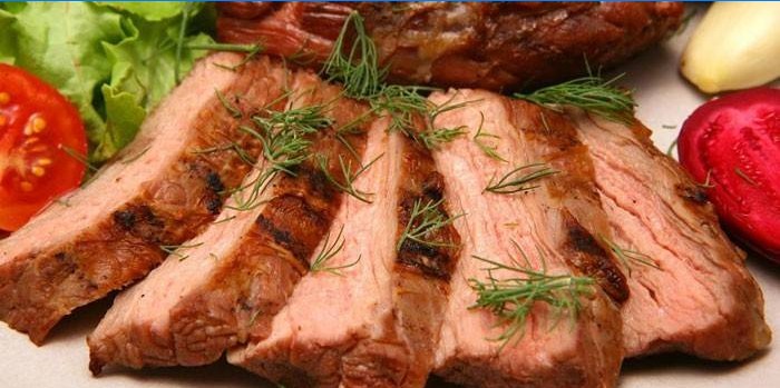 Plátky pečené telecí maso