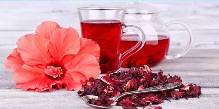 Hibiscus čaj