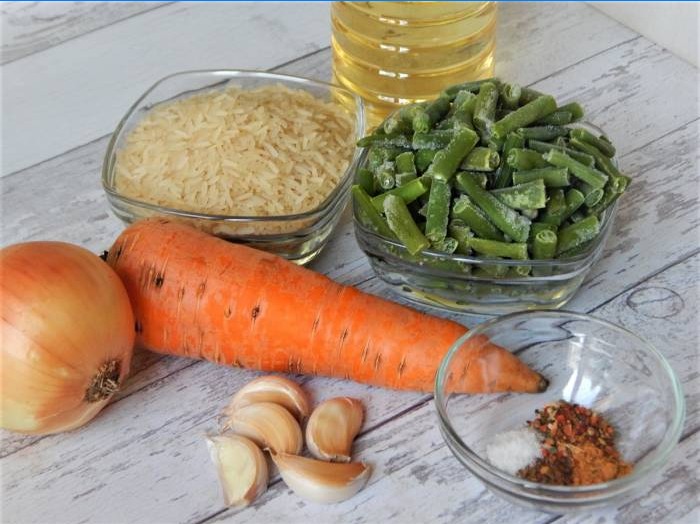 Ingredience pro zeleninové rýže