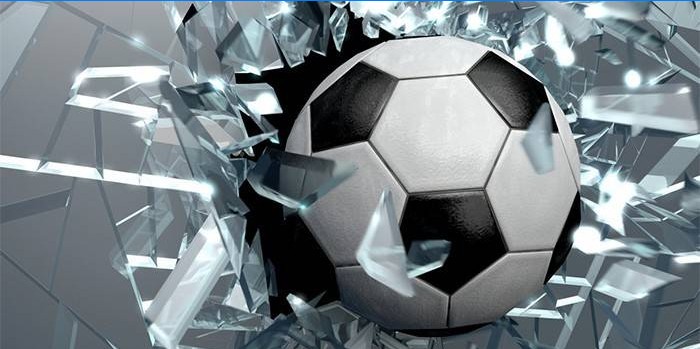Fotbalový míč rozbije sklo