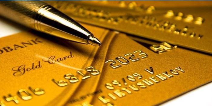 Zlaté Sberbank karty a pero