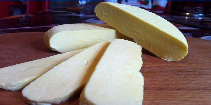 Hotový měkký sýr