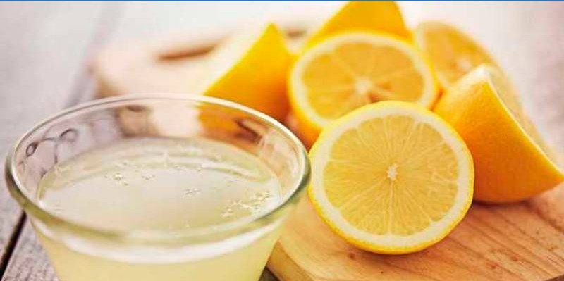 Citrony a citronová šťáva