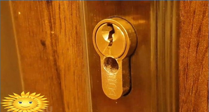 Otevření zámku vrtáním larvy