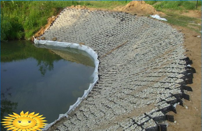 Geogrid pro zpevnění půdy