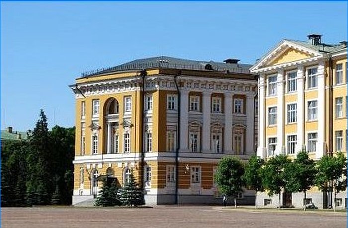 Budova Senátu v moskevském Kremlu