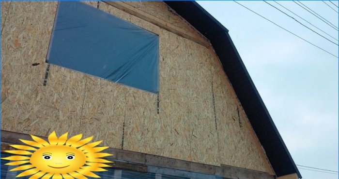 Opláštění a dokončení podstavce dřevěného domu