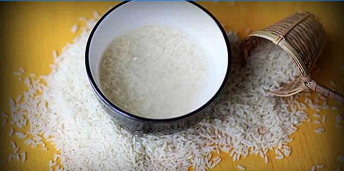 Rýže ve vodě