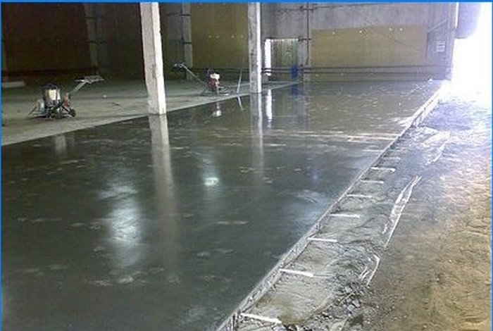 Betonové a polymerové samonivelační podlahy