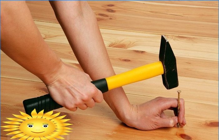 Co dělat, když se dřevěné podlahy skřípají