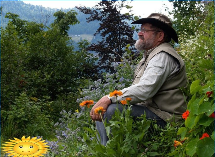 Sepp Holzer na své alpské farmě