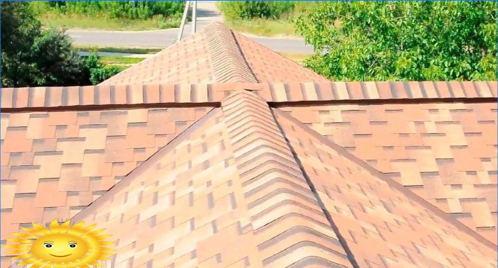 Hřeben střechy je důležitým prvkem konstrukce střechy