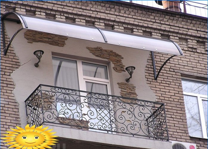 Kované a kované: balkony