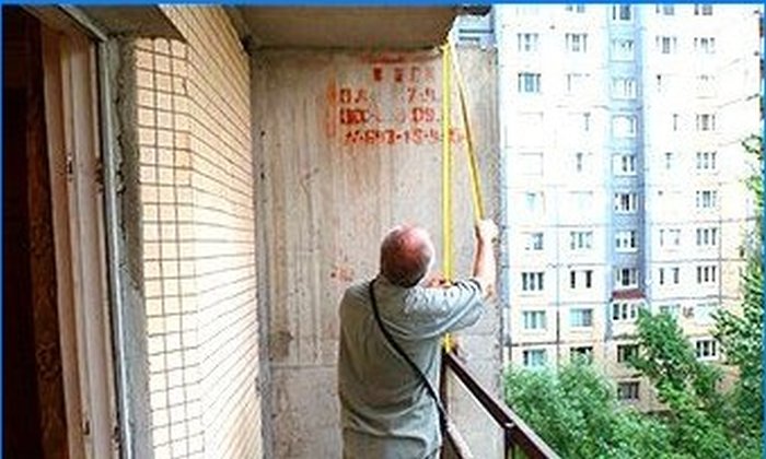 Vlastnosti zasklení balkonů a lodžií
