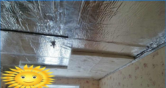 Hluková izolace stropu v bytě pod napnutým stropem