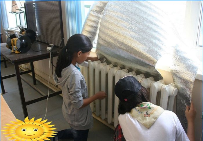 Instalace štítu odrážejícího teplo pro radiátor