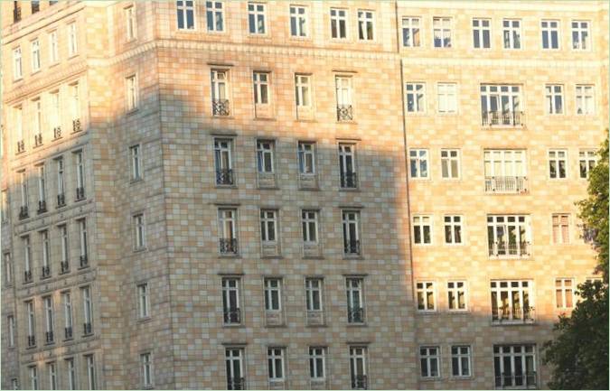 Dům na Strausberger Platz v Berlíně
