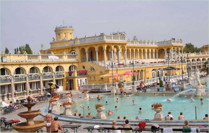 Széchenyiho lázně v Budapešti