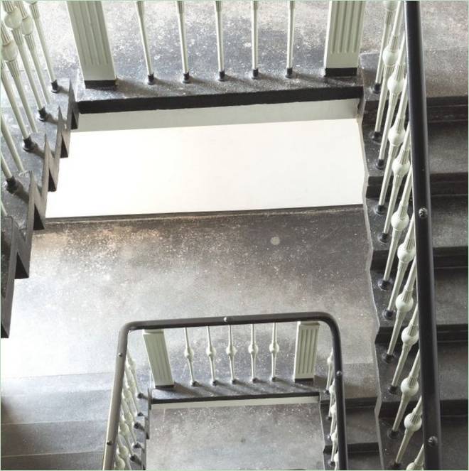 Schodiště na Strausberger Platz