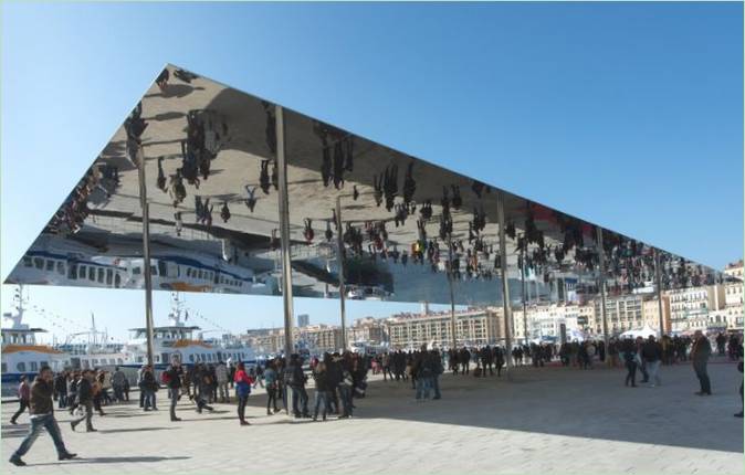 Rekonstrukce starého přístavu, pavilon Port Vieux