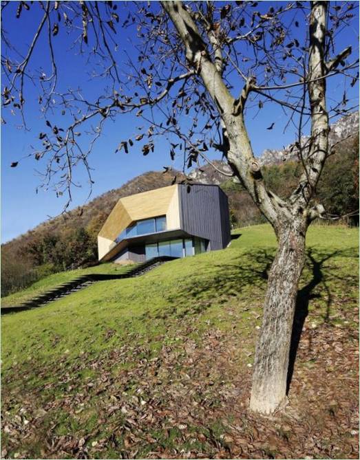Vila na alpském svahu, Camillo Botticini, Itálie