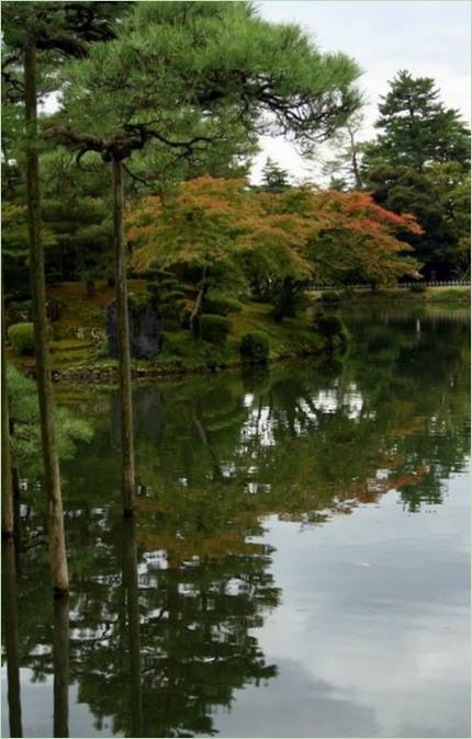 Zahrady Kenroku-en v Kanazawě