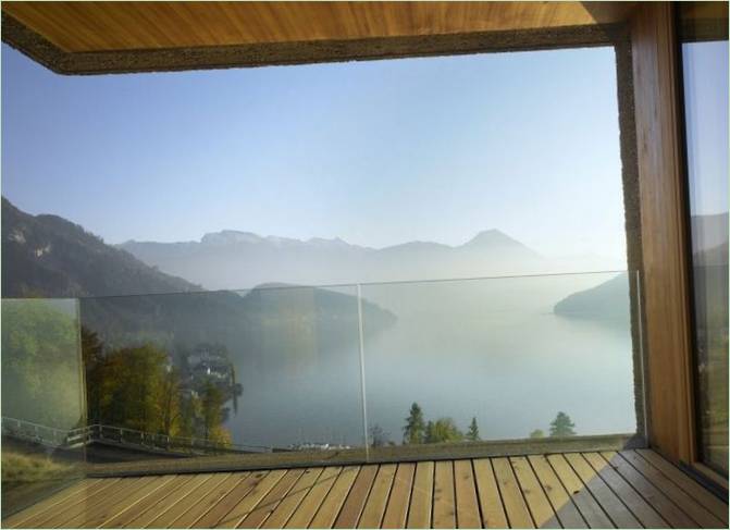 Balkon rezidence Vitznau ve Švýcarsku