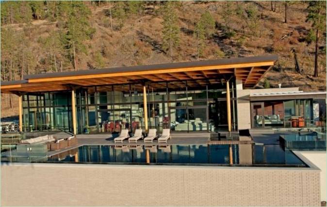 glorious-kelowna-house-by-david-tyrell