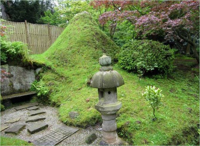 Japonská zahradní architektura