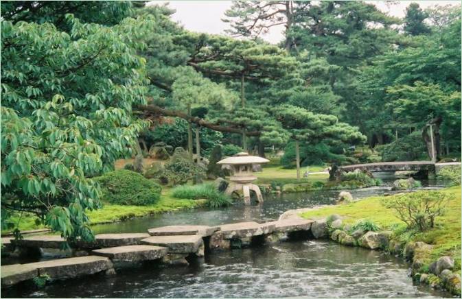Zahrady Kenroku-en v Kanazawě