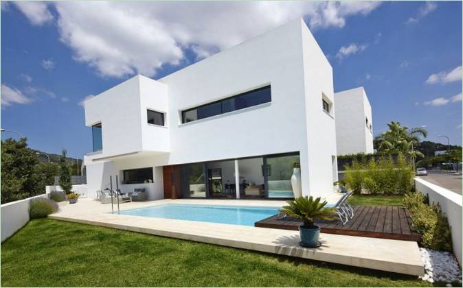Moderní terasy u bazénu - foto 1
