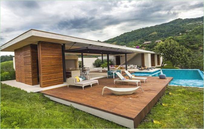 Lounge u bazénu