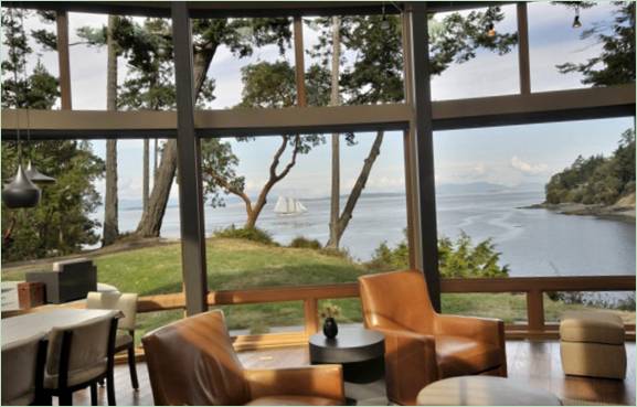 Pevná, bezpečná a chráněná rezidence Sunset Point od David Vandervort Architects v Seattlu
