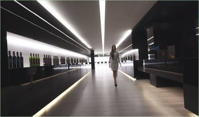 Vegamar Selección Contemporary Wine Shop, projekt Fran Silvestre Arquitectos, Valencie, Španělsko