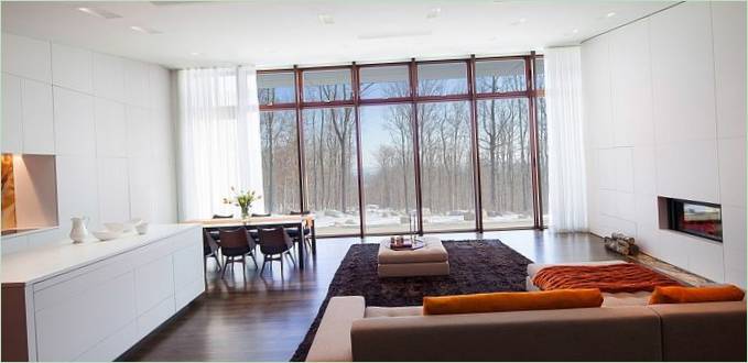 Design interiéru venkovského domu House in the Woods v USA