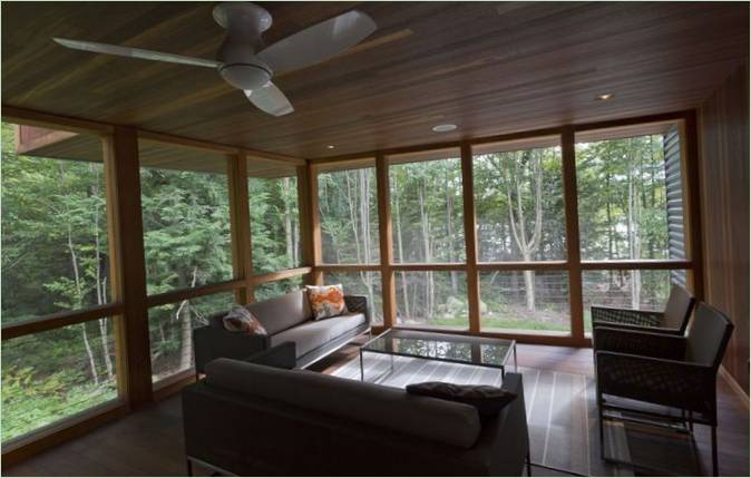 Forest Lake House od Davida Jaye Weinera, Beckett, USA