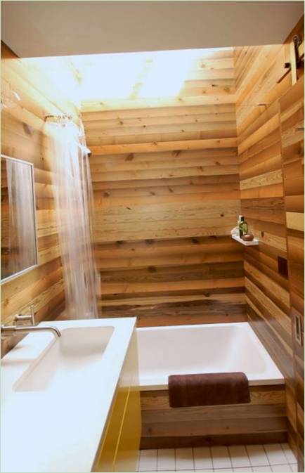 Dřevěné stěny koupelny