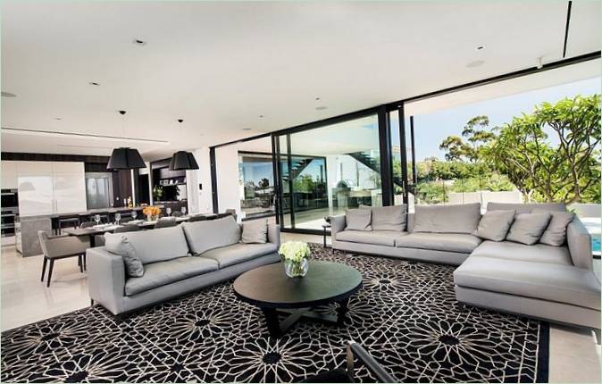 Obývací pokoj současného rodinného sídla v Austrálii