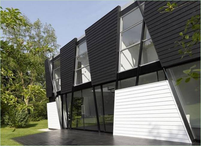 Hlavní vchod do Trish House Yalding