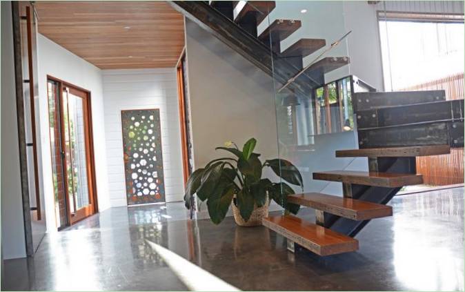 Design interiéru moderního domku v Brisbane, Austrálie: schodiště. Foto 1 Design interiéru moderního domku v Brisbane, Austrálie: schodiště. Foto 1