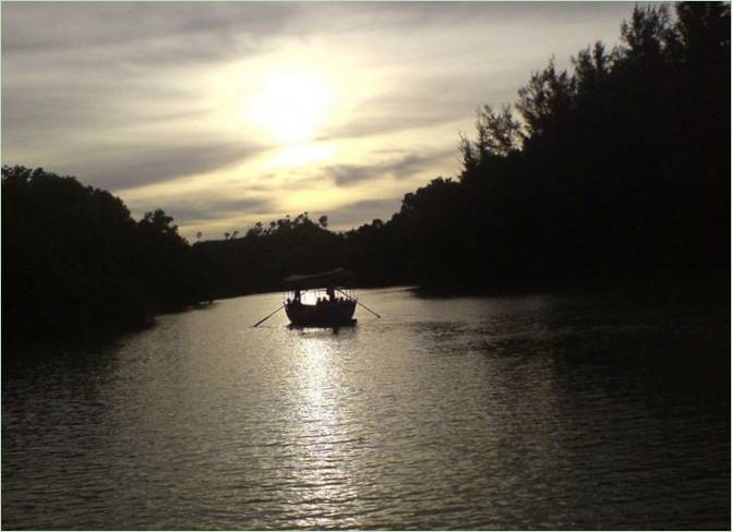 Jezero Foy, Bangladéš - Obrázek 1