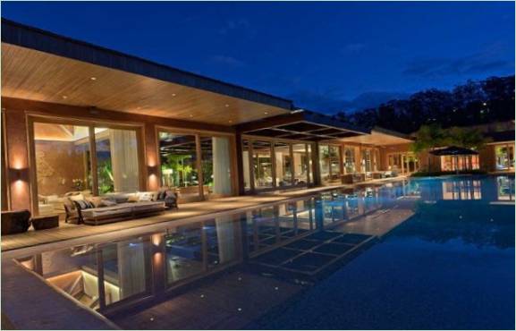 Luxusní dům s bazénem snů