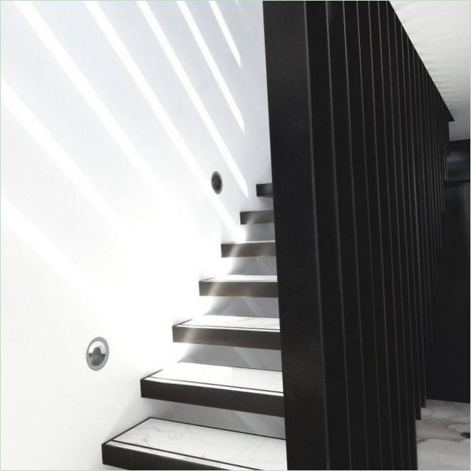 Unikátně řešený interiér domu Bondi House