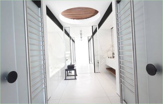 Jedinečně stylizovaný interiér domu Bondi House